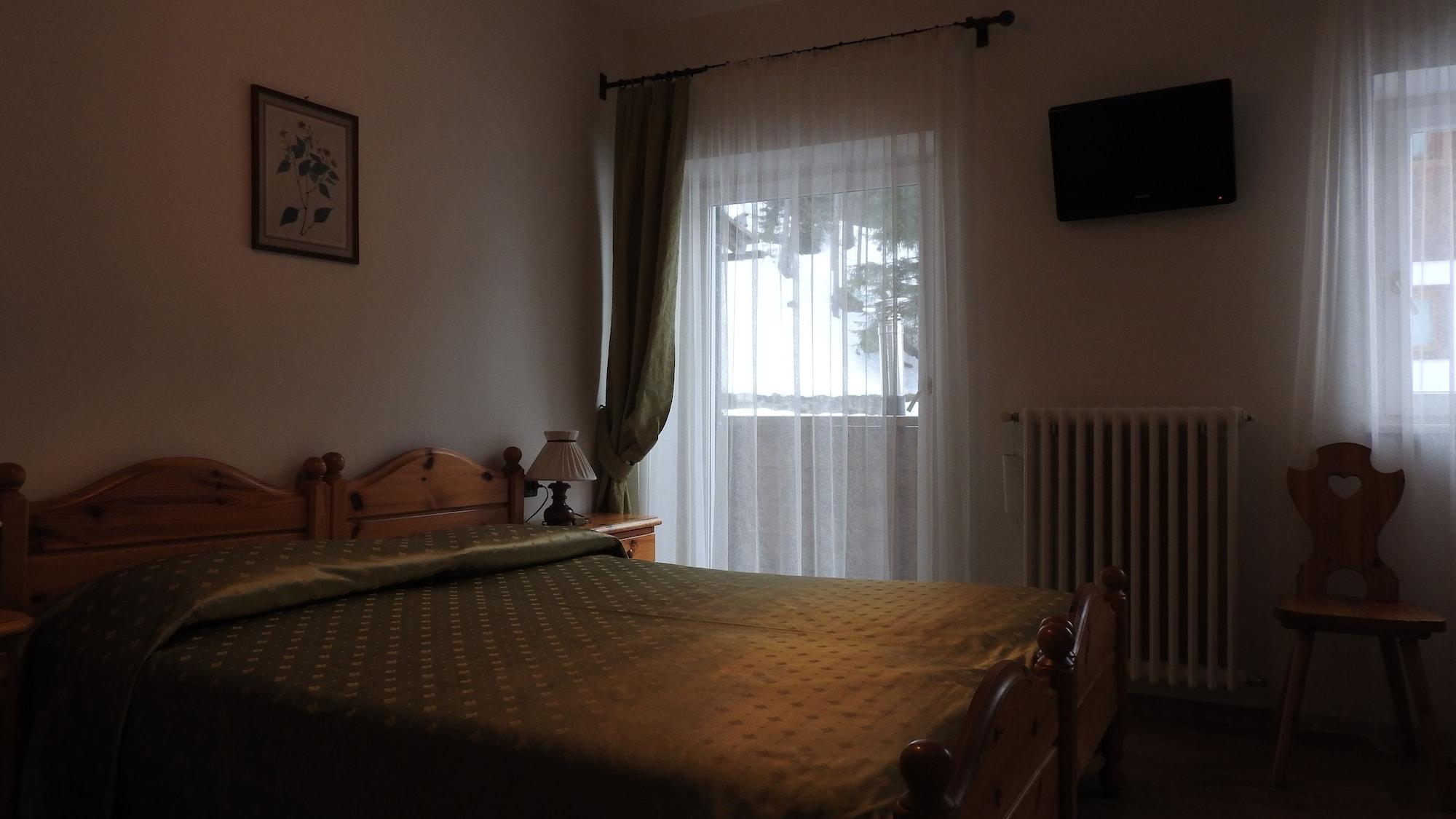 Hotel Des Alpes Cortina dʼAmpezzo Extérieur photo