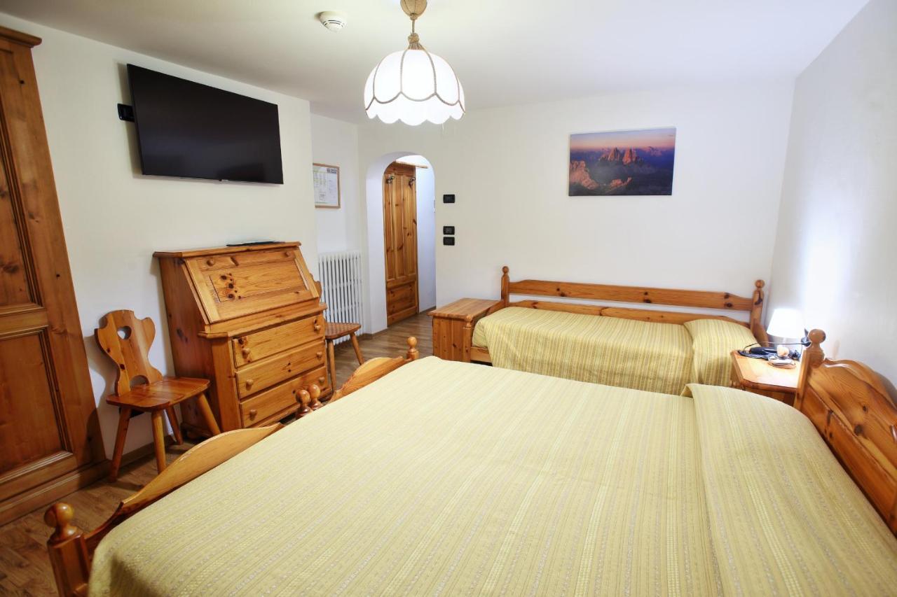 Hotel Des Alpes Cortina dʼAmpezzo Extérieur photo