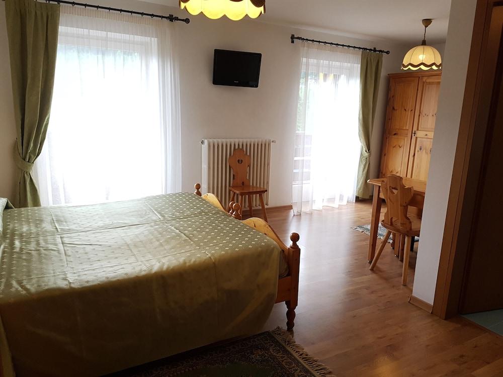 Hotel Des Alpes Cortina dʼAmpezzo Extérieur photo