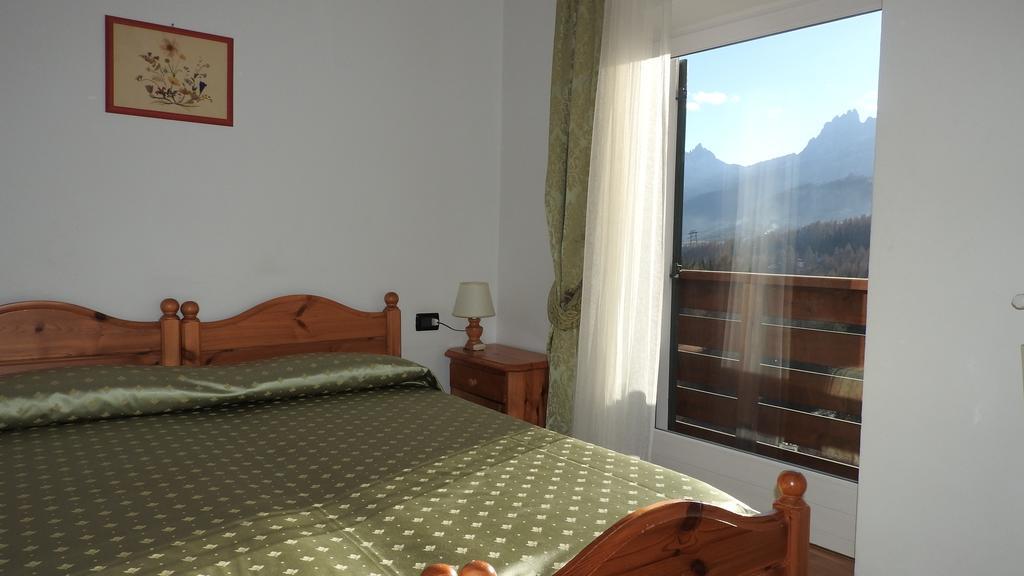 Hotel Des Alpes Cortina dʼAmpezzo Extérieur photo