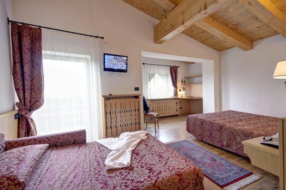 Hotel Des Alpes Cortina dʼAmpezzo Extérieur photo